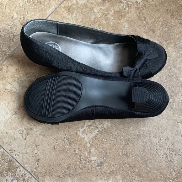 SO Shelby Kitten Heels - Picture 7 of 10